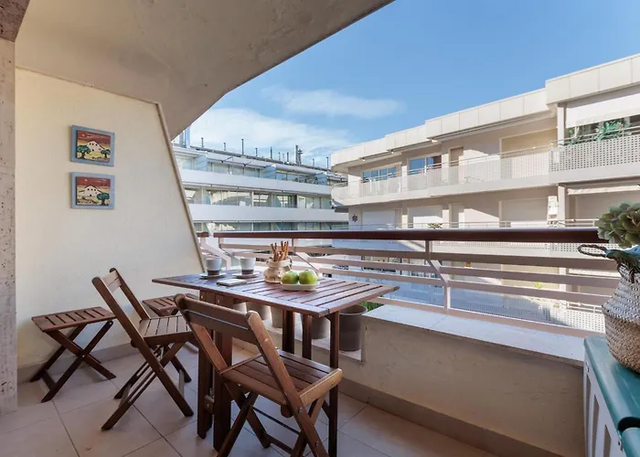 Lets Holidays In Tossa Appartamento *