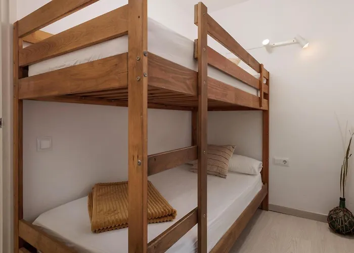 Lets Holidays In Tossa Appartamento *